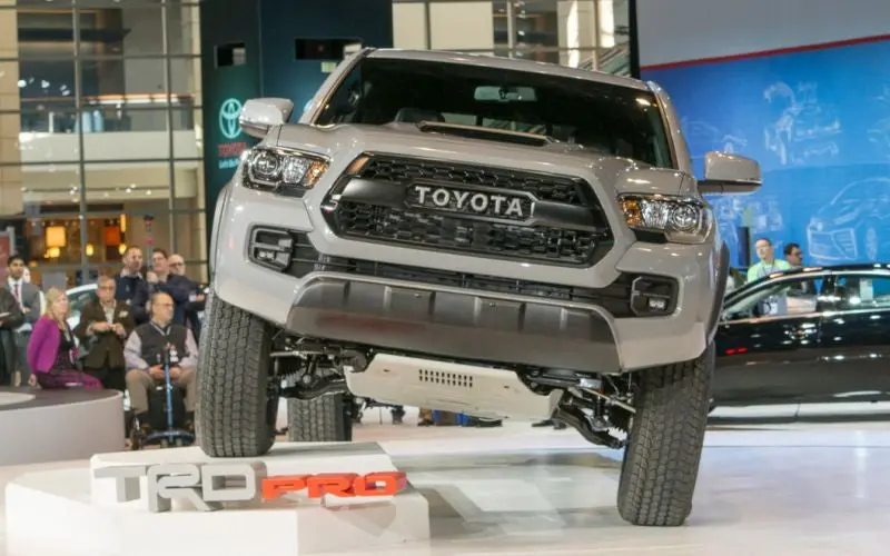 2016+ Toyota Tacoma Pro Grill Oem 1