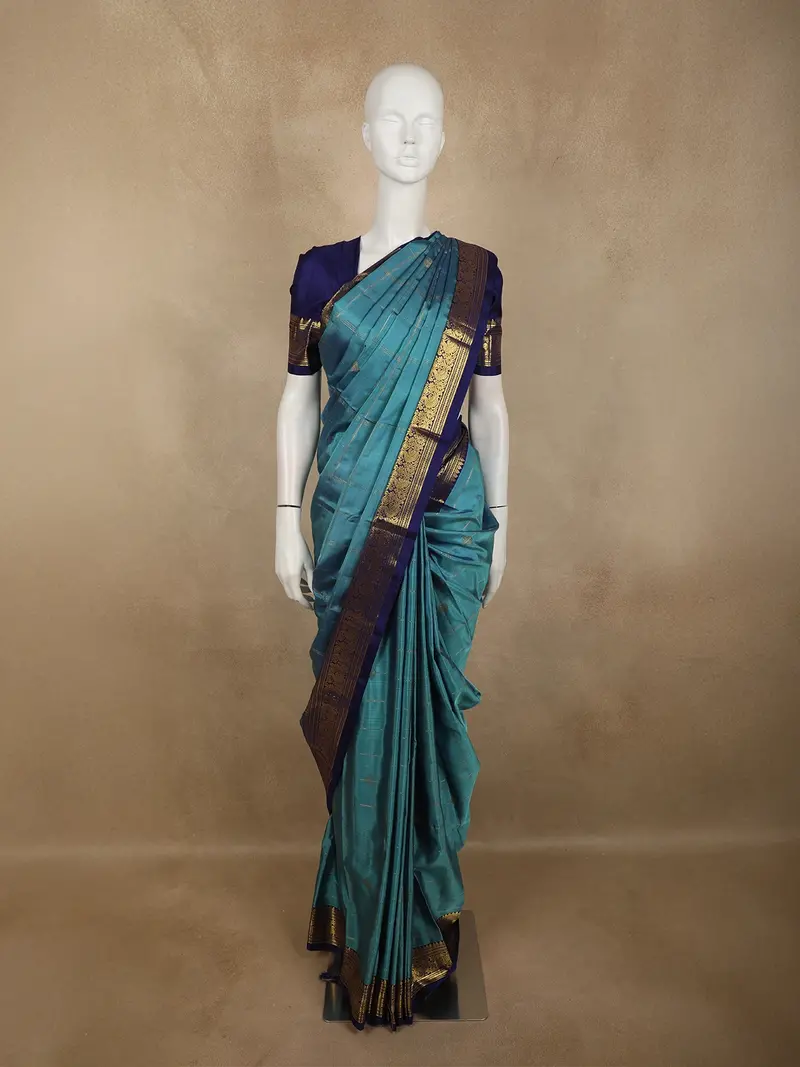 Aqua Blue Checked Zari Woven Design Pure Kanchipuram Silk Saree With Contrast Zari Border 1