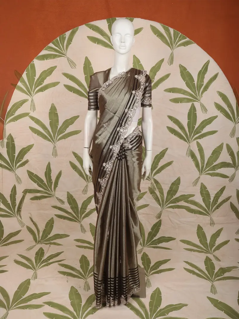 Ash Grey Floral Sequins Embroidered Design Tissue Silk Saree With Scalloped Border 1