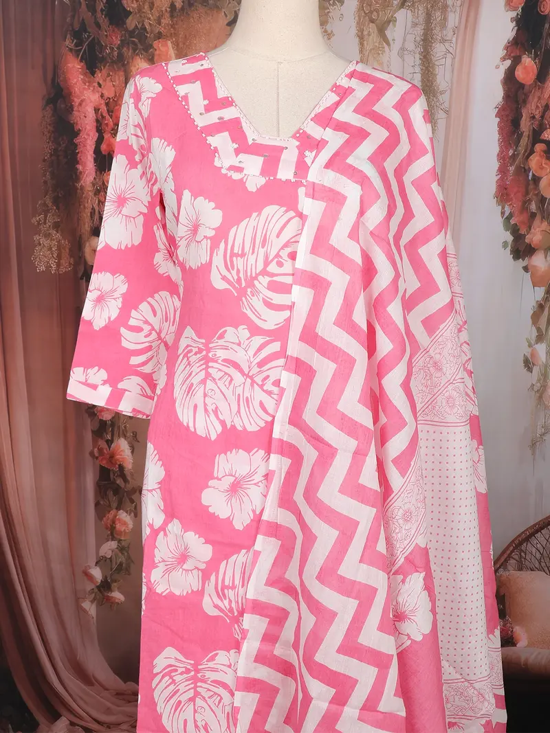 Baby Pink Floral Printed Cotton Salwar Suit With Dupatta 2