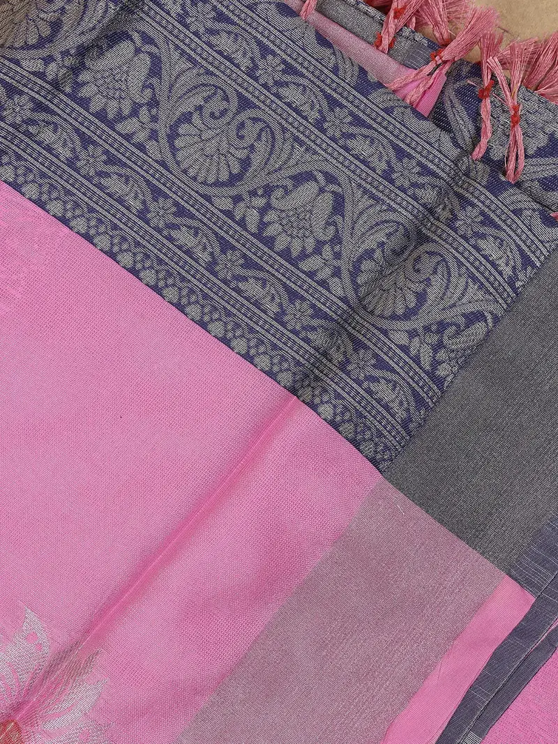 Baby Pink Geometric Diamond Designed Silk Saree 2