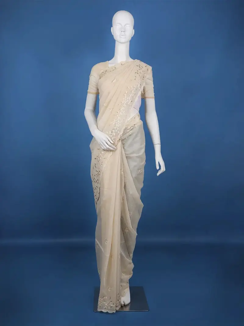 Beige Floral Embroidered Tissue Saree With Golden Scalloped Border 1