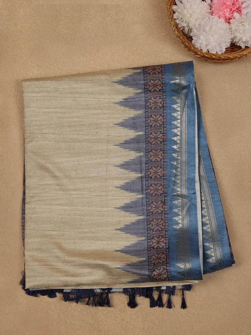 Beige Solid Designed Soft Silk Saree 1
