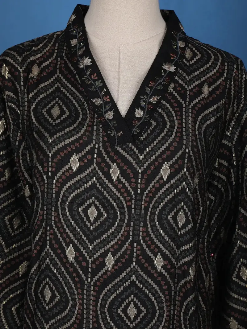 Black Abstract Designed Cotton Salwar Suit 5