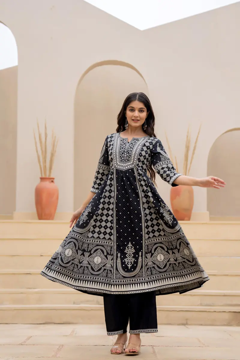 Black And White Printed Cotton Palazzo Suit And Dupatta 2