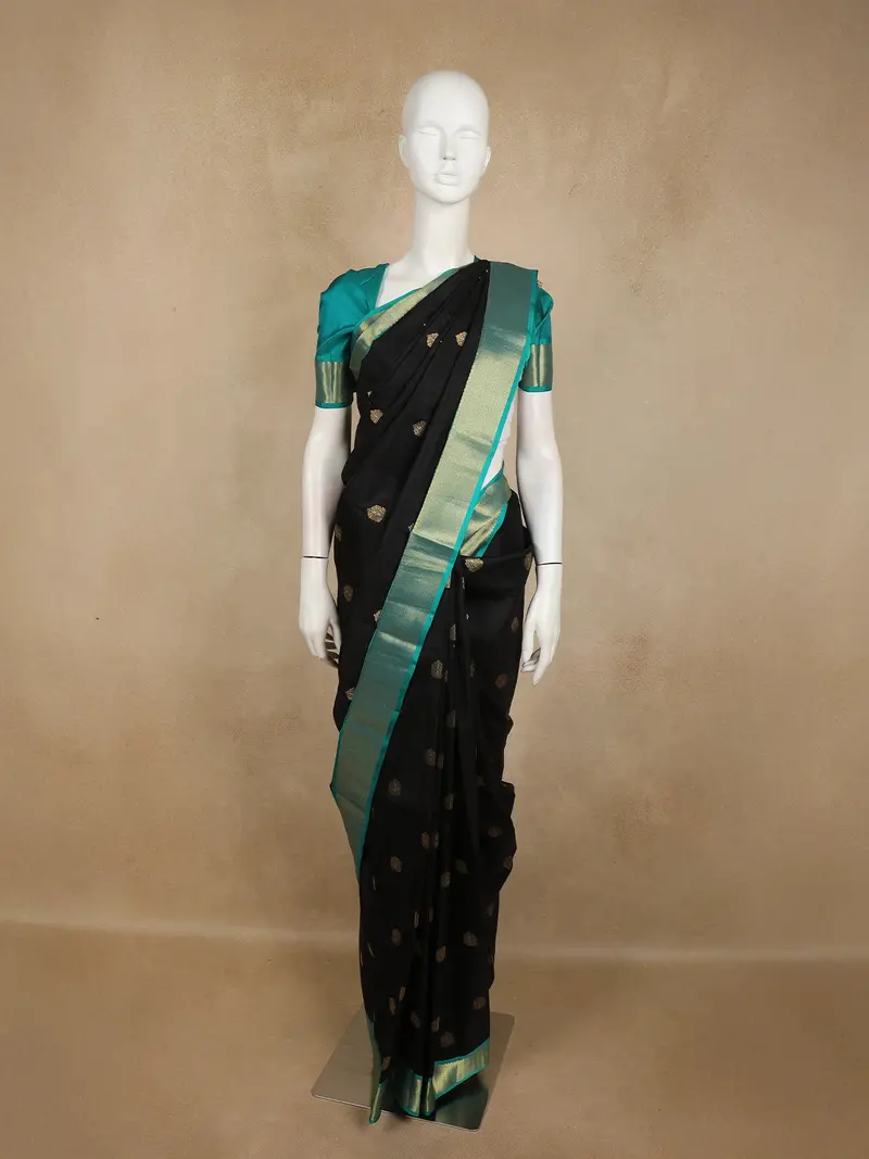 Black Butta Woven Design Pure Kanchipuram Silk Saree With Contrast Zari Border 1