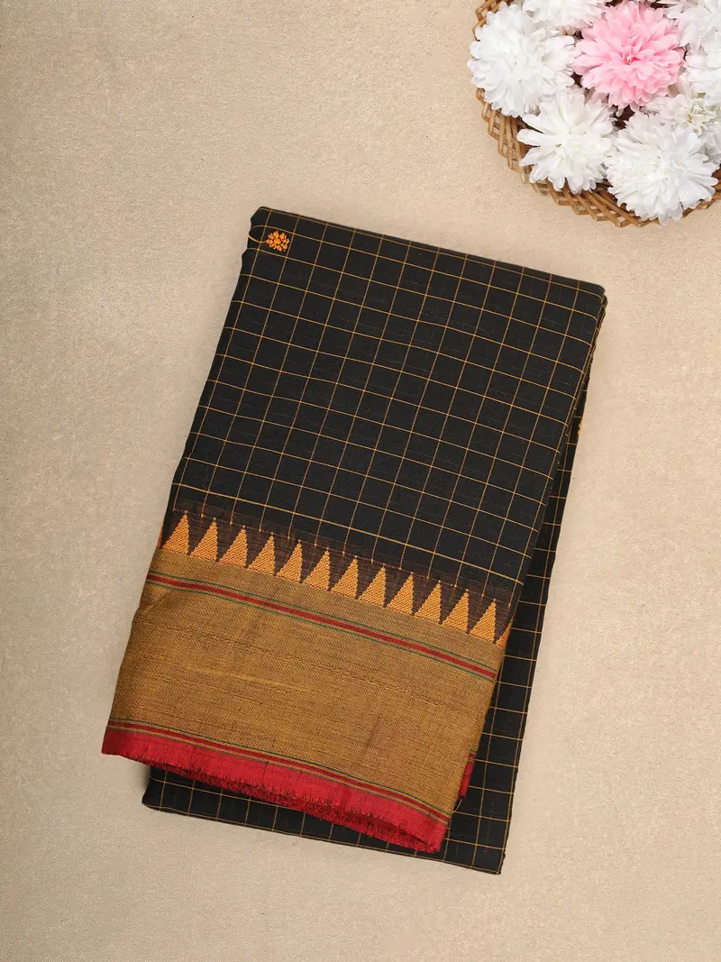 Black Checks Design Cotton Saree With Red Temple Border 1