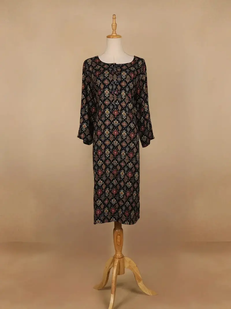 Black Floral Designed Cotton Kurti 1