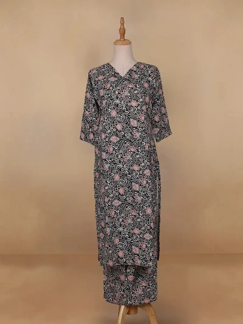 Black Floral Designed Cotton Salwar Suit 1