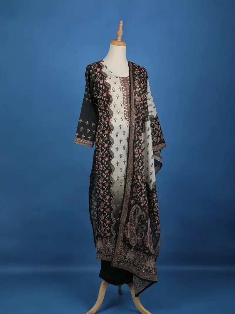 Black Floral Designed Cotton Salwar Suit 4