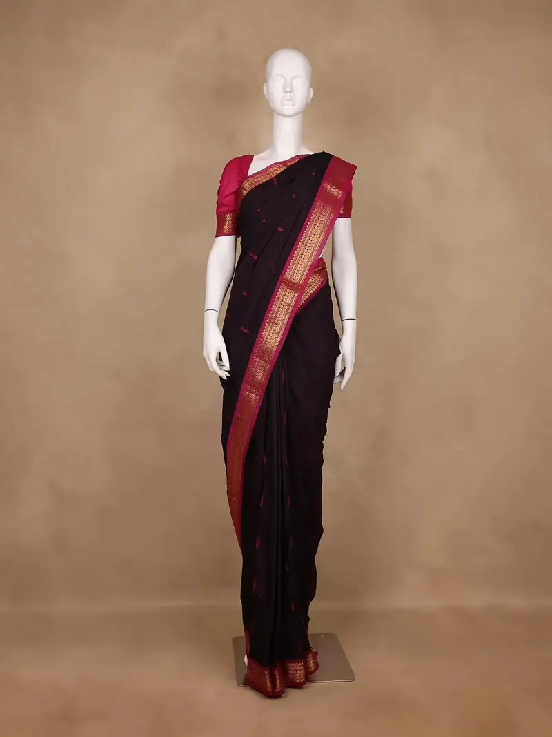 Black Floral Designed Cotton Saree 1
