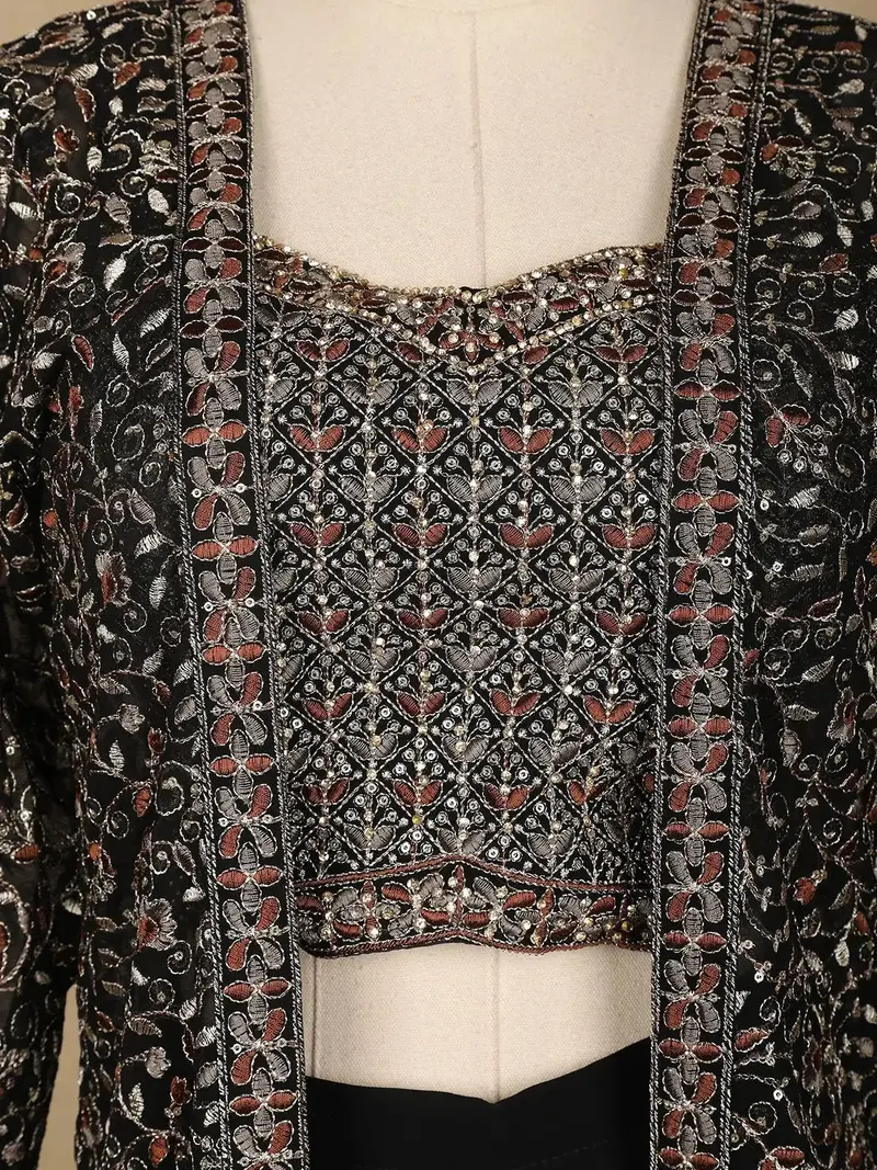 Black Floral Designed Georgette Palazzo Suit 2