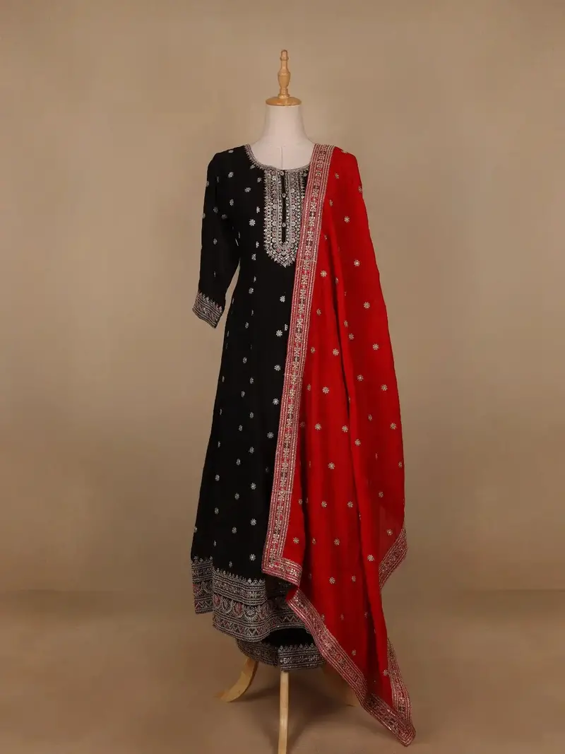 Black Floral Designed Georgette Salwar Suit 1