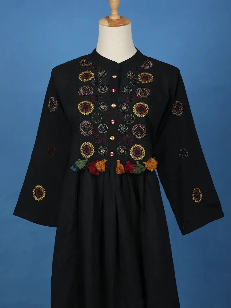 Black Floral Embroidered Cotton Palazzo Salwar Suit 2