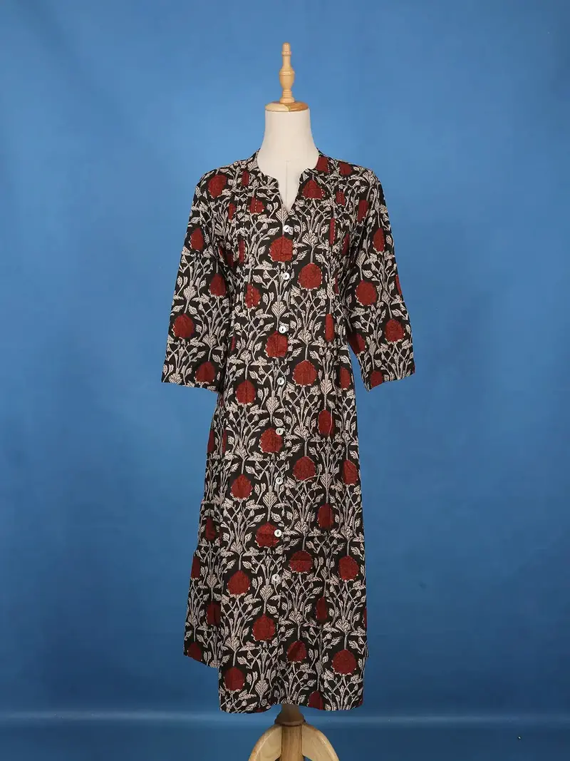 Black Floral Printed Cotton Kurti With Front Buttons 1