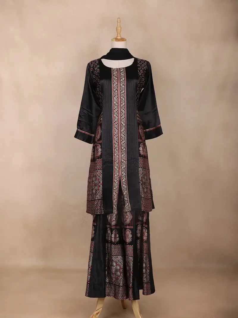 Black Printed Polished Cotton Palazzo Salwar Suit 1