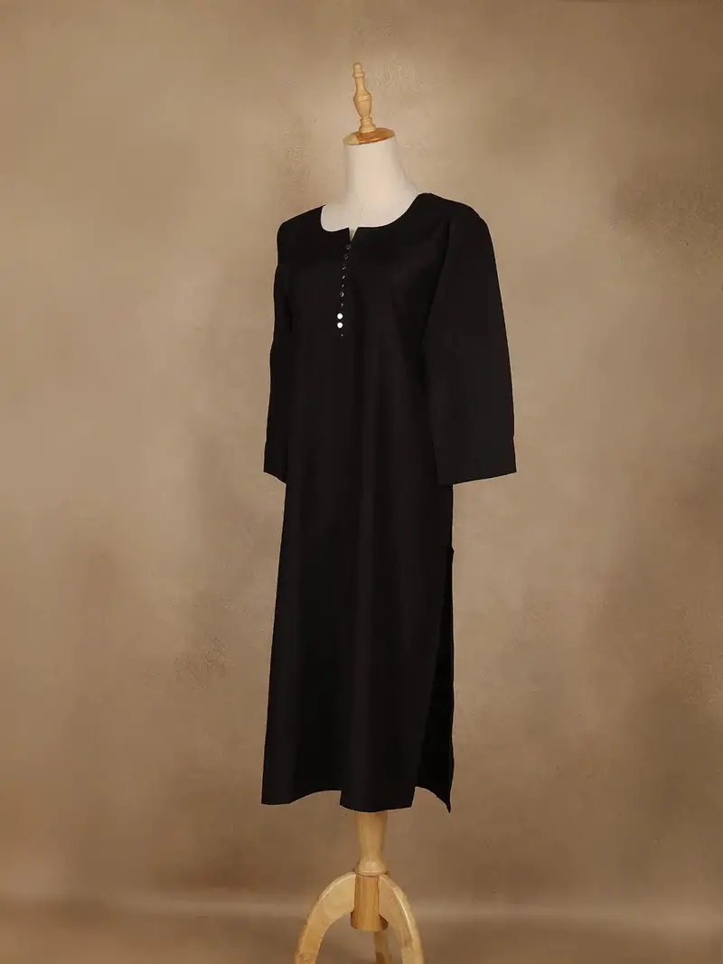 Black Solid Cotton Kurti With Button Detailing 3