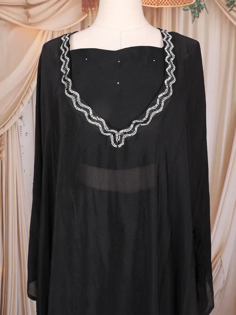 Black Solid Design Crepe Kaftan Set With With Thread Embroidered Detailing 2