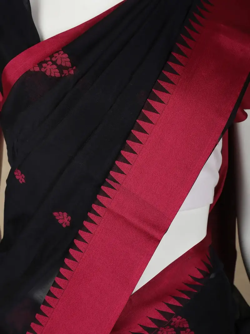 Black Solid Designed Cotton Saree 2