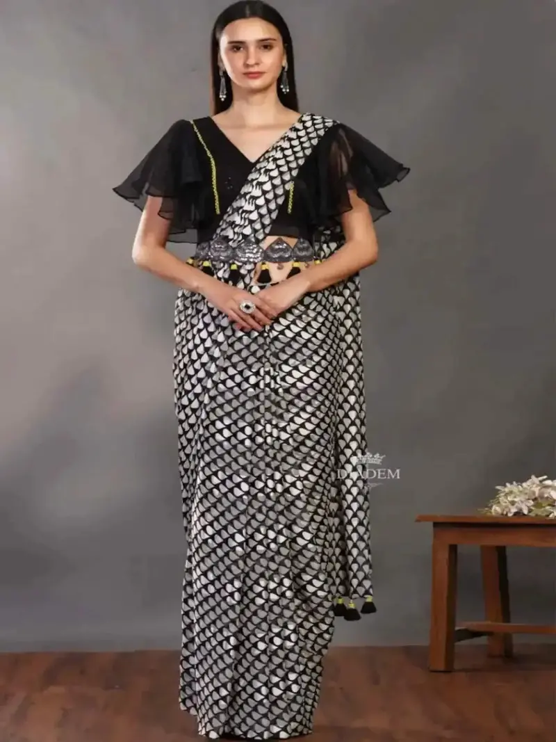 Black White Organza Silk Saree With All Over Designs 1