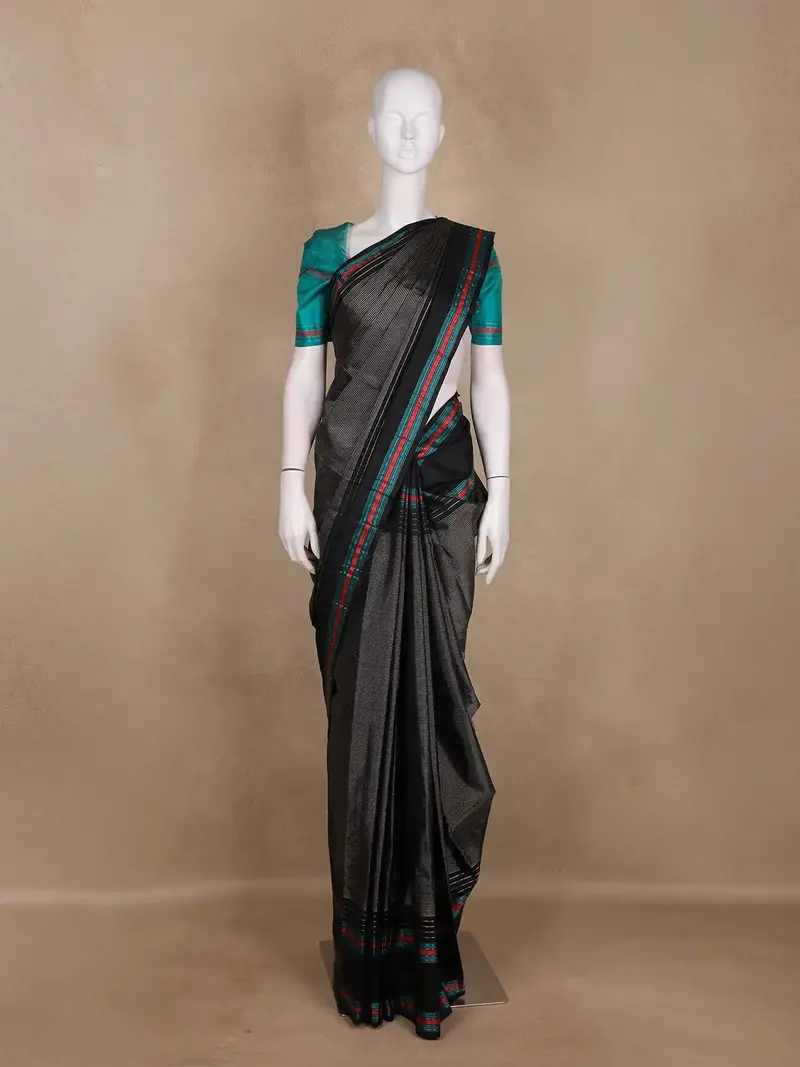 Black Woven Design Pure Kanchipuram Silk Saree 1