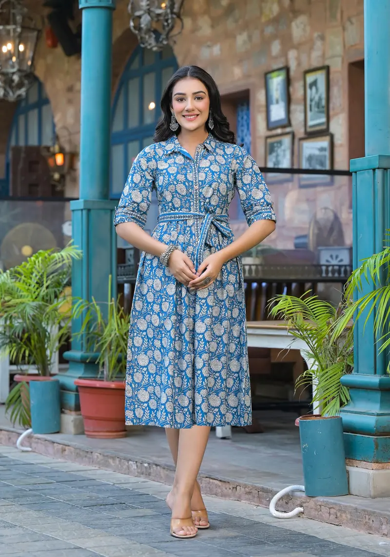 Blue Floral Print Cotton Kurti 1