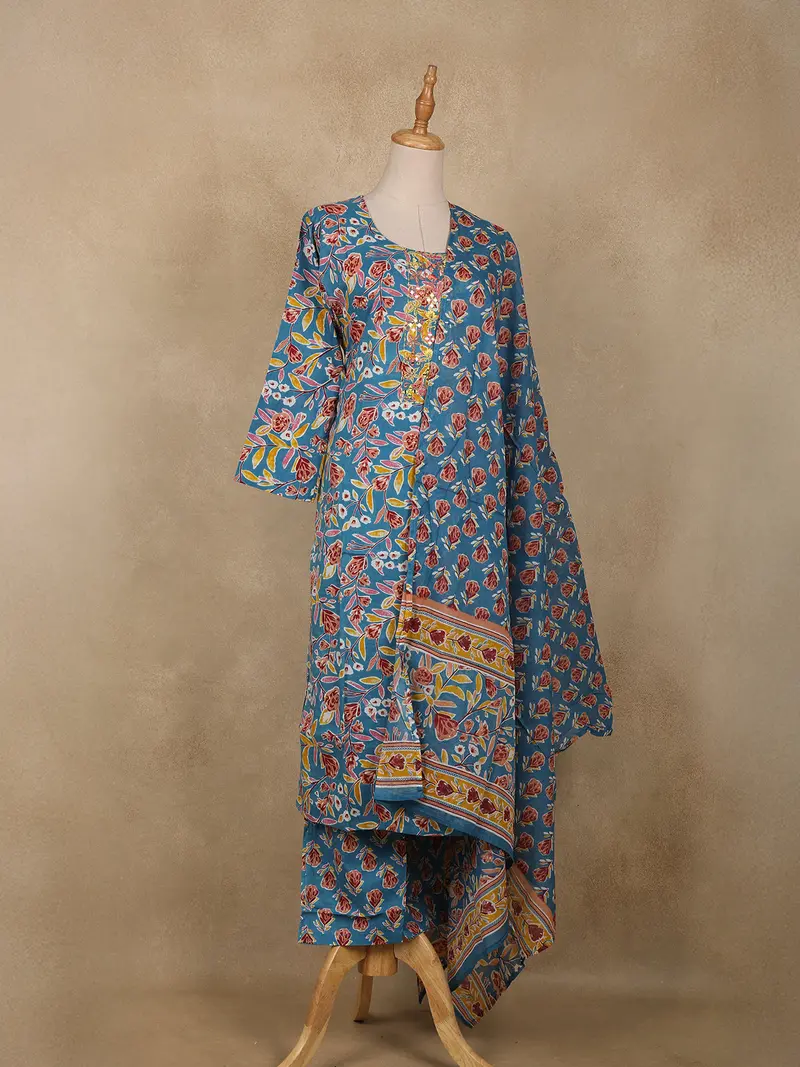 Blue Floral Printed Design Cotton Straight Cut Salwar Suit 4