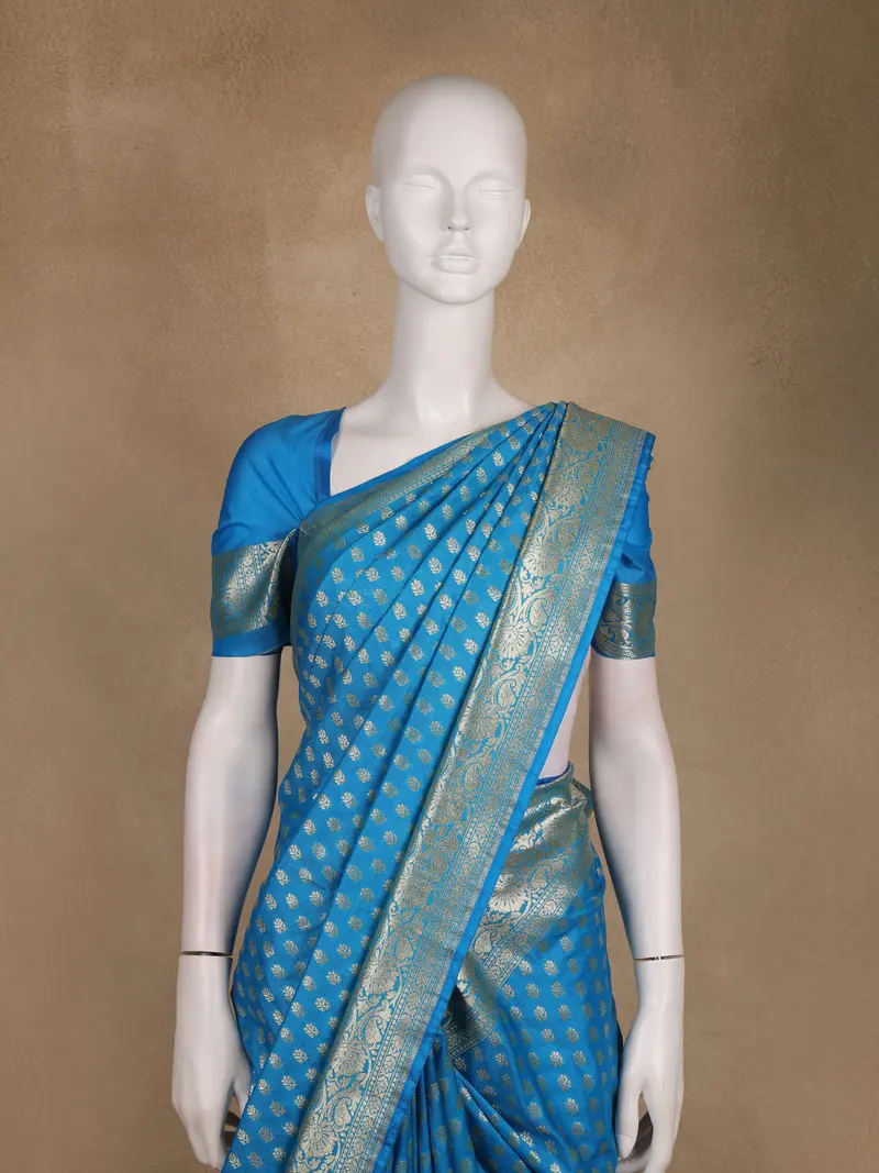 Blue Floral Woven Banarasi Silk Saree 2