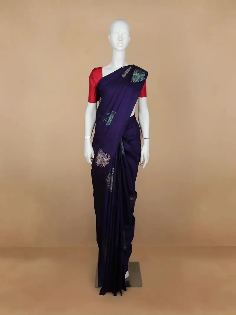 Blue Floral Woven Pure Kanchipuram Silk Saree 1