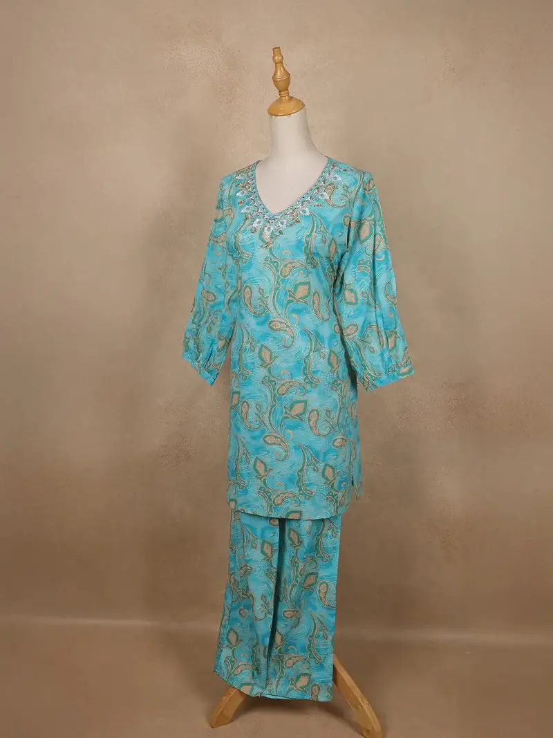 Blue Paisley Designed Cotton Salwar Suit 3