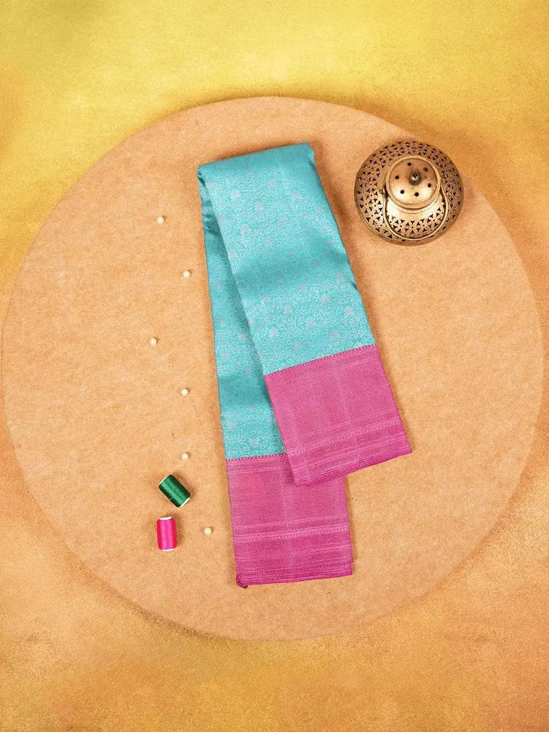 Blue Pure Kanchipuram Silk Saree With Floral Patterns On The Body With Designed Border 1