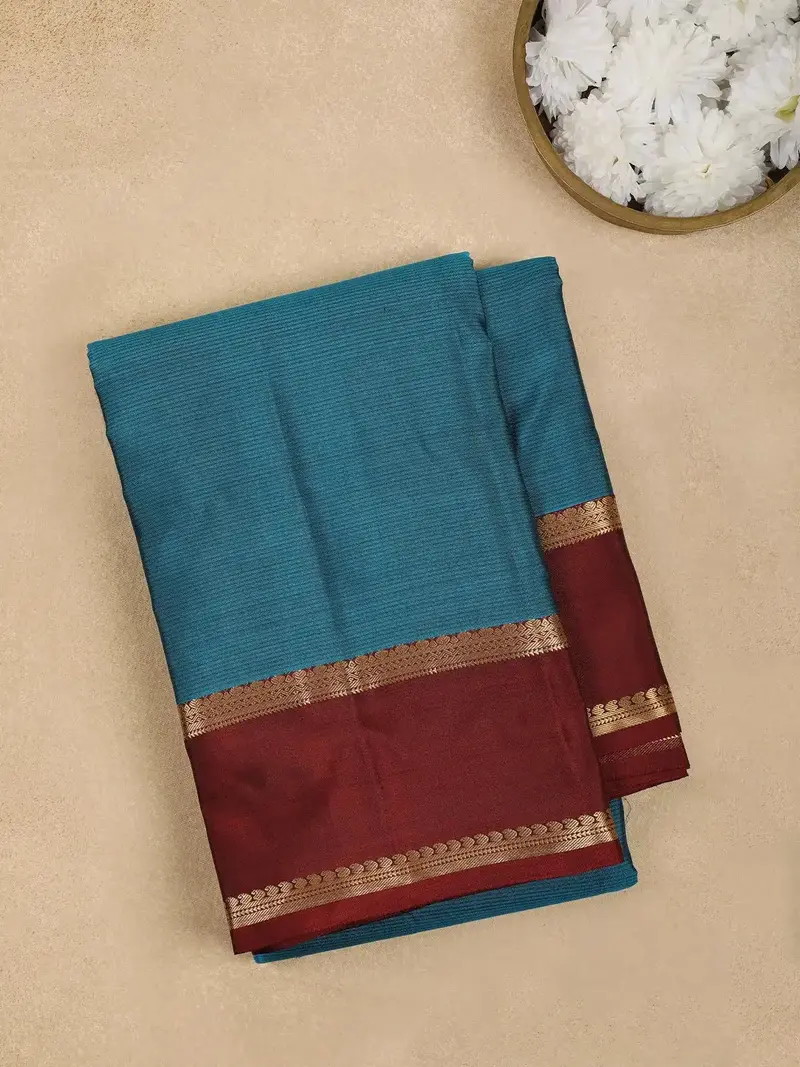 Blue Stripes Woven Pure Kanchipuram Silk Saree 1