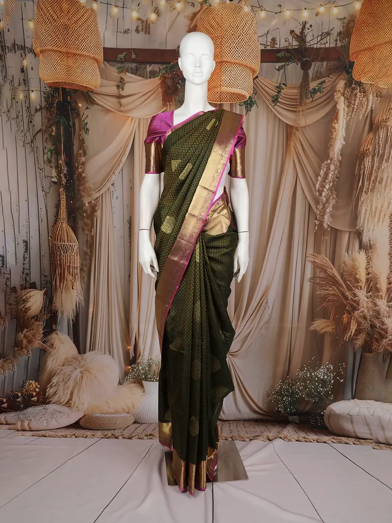 Bottle Green Butta Design Pure Kanchipuram Silk Saree 1