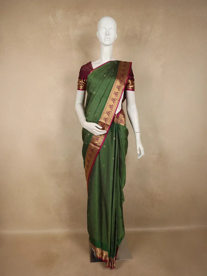 Bottle Green  Butta Woven Design Kanchipuram Silk Saree With Zari Border 1