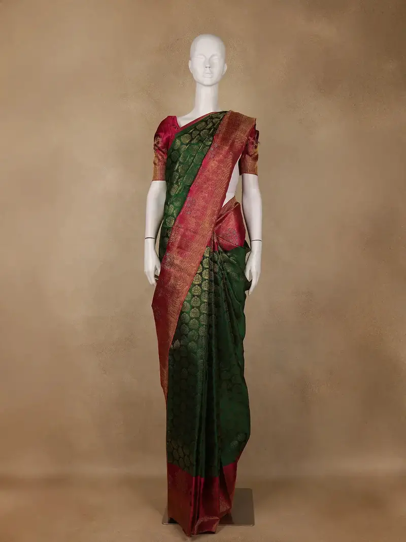 Bottle Green Butta Woven Pure Kanchipuram Silk Saree 1
