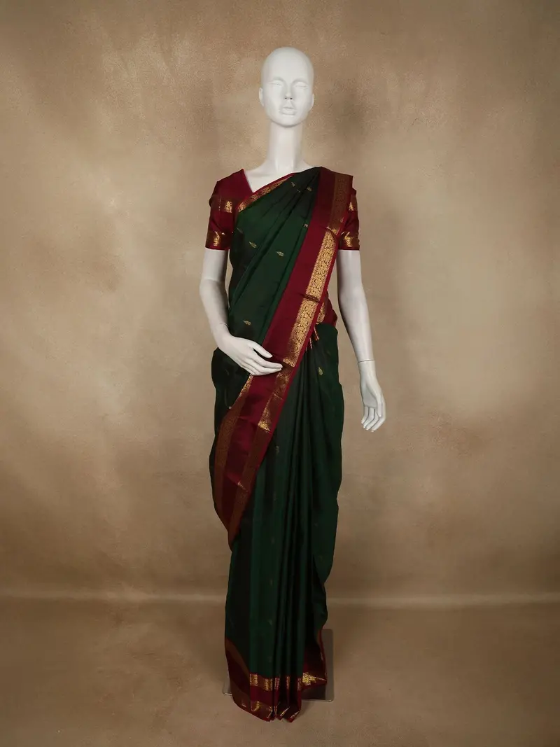 Bottle Green Butta Zari Woven Design Pure Kanchipuram Silk Saree With Contrast Zari Border 1