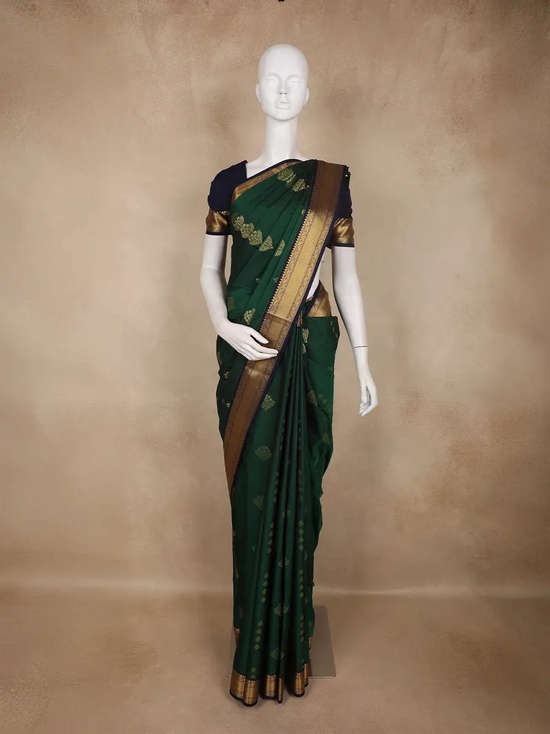 Bottle Green Floral Butta Woven Design Art Silk Saree With Contrast Blouse 1
