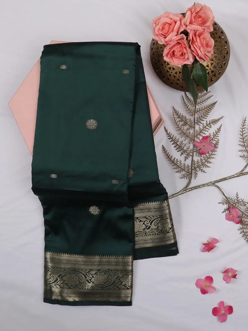 Bottle Green Floral Butta Woven Soft Silk Saree With Zari Border 1