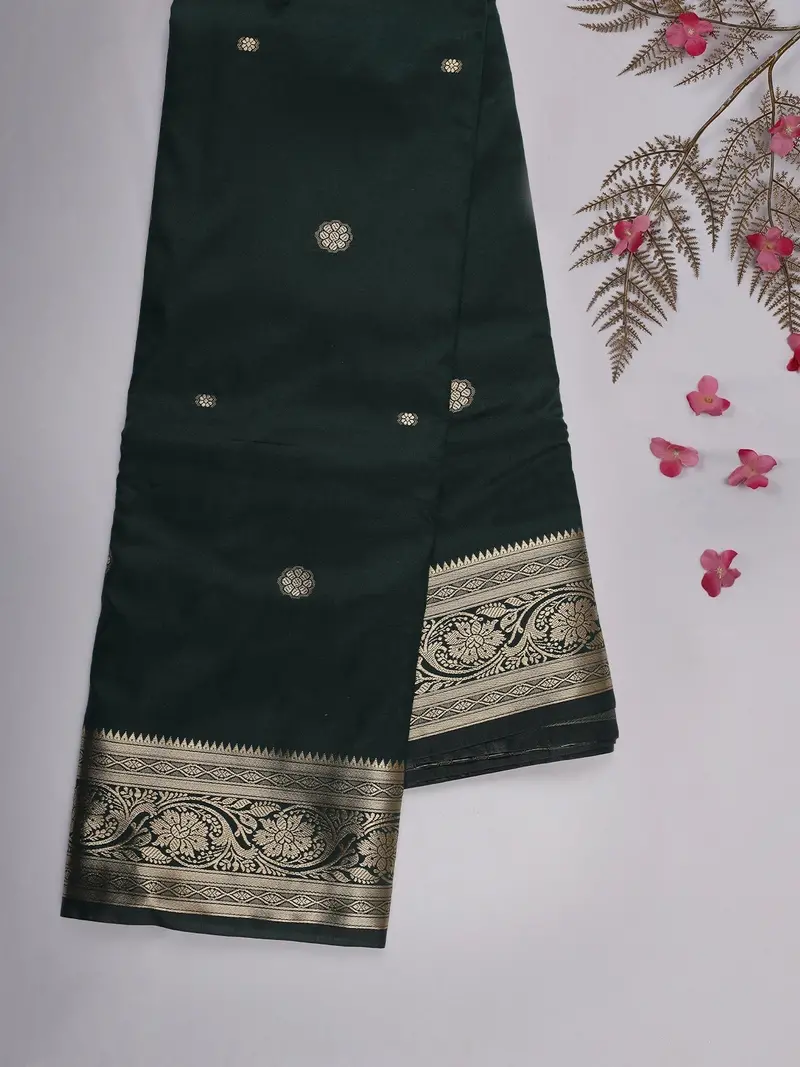 Bottle Green Floral Butta Woven Soft Silk Saree With Zari Border 2