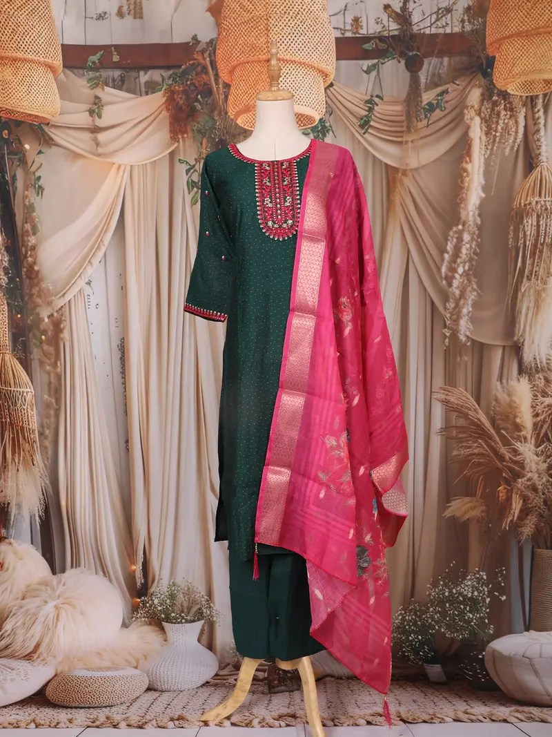 Bottle Green Floral Design Cotton Straight-Cut Salwar Suit With Floral Dupatta 1