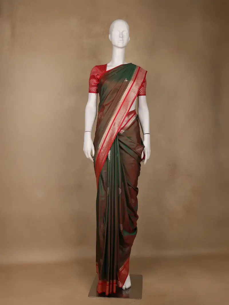 Bottle Green Floral Design Silk Saree 1