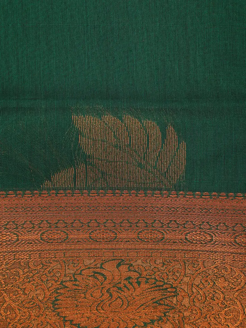 Bottle Green Leaf Butta Woven Silk Cotton Saree With Zari Border 2