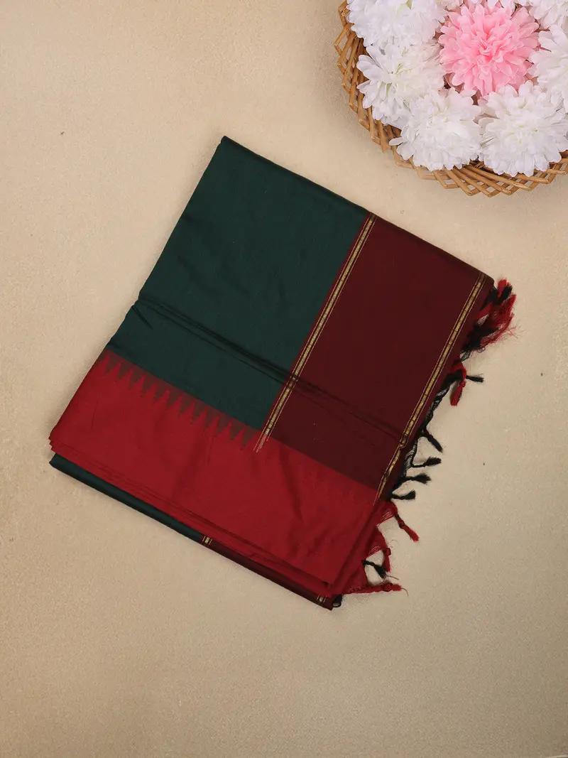 Bottle Green Solid Design Kalyani Cotton Saree With Contrast Temple Border 1