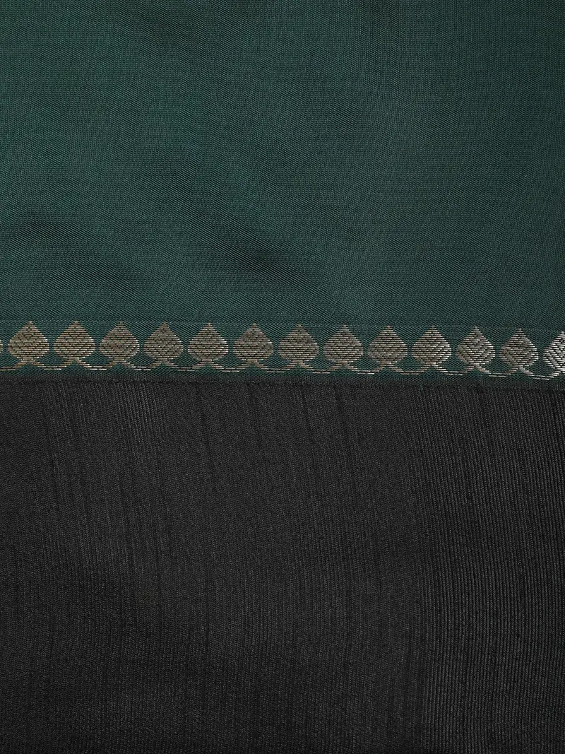 Bottle Green Solid Design Soft Silk Fancy Wear Saree With Contrast Border 2