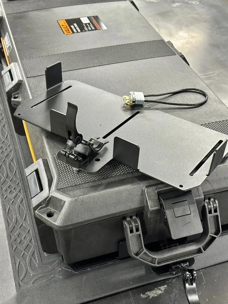Bpf Universal Pelican Vault V700 Case Mounting Brackets 1
