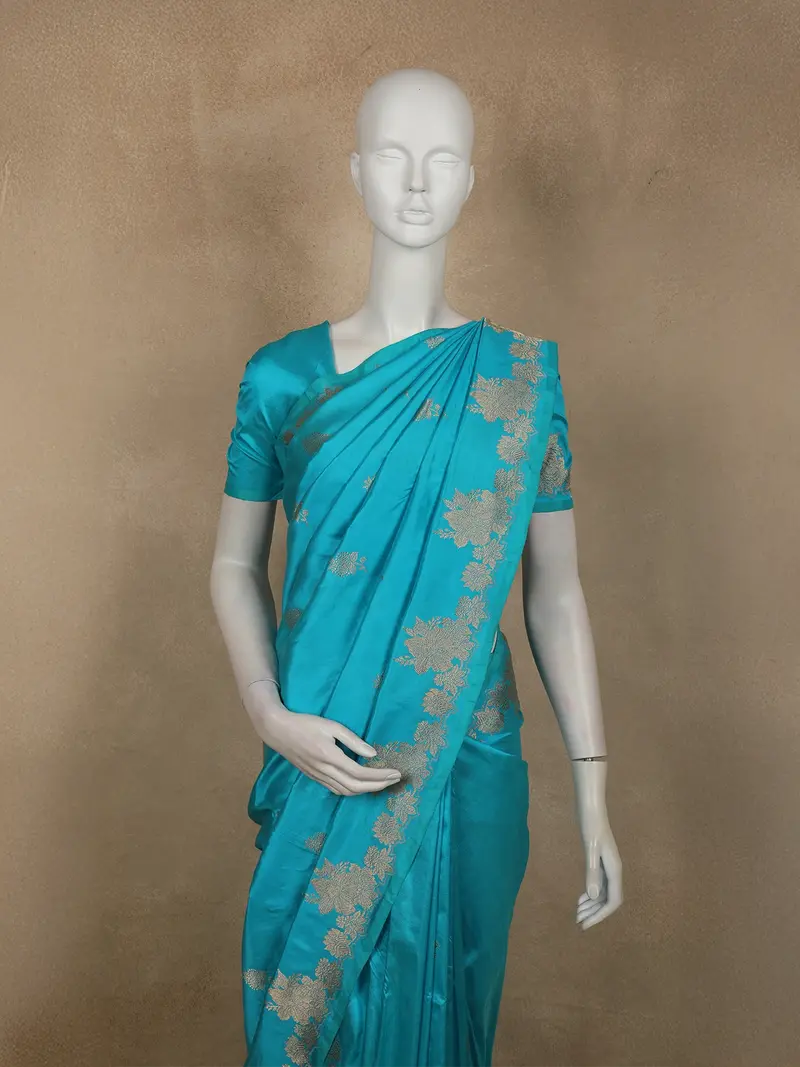Bright Aqua Turquoise Blue Floral Butta Zari Woven Design Pure Banarasi Saree With Floral Zari Border 2