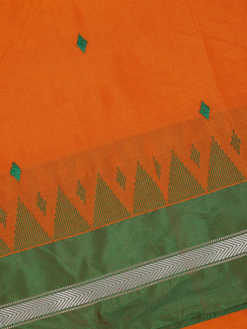 Bright Orange Diamond Motif Design Cotton Saree With Contrast Green Temple Border 2