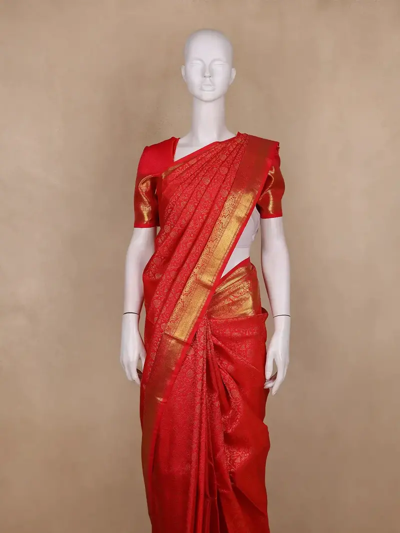 Bright Red Floral Design Pure Kanchipuram Silk Saree 2