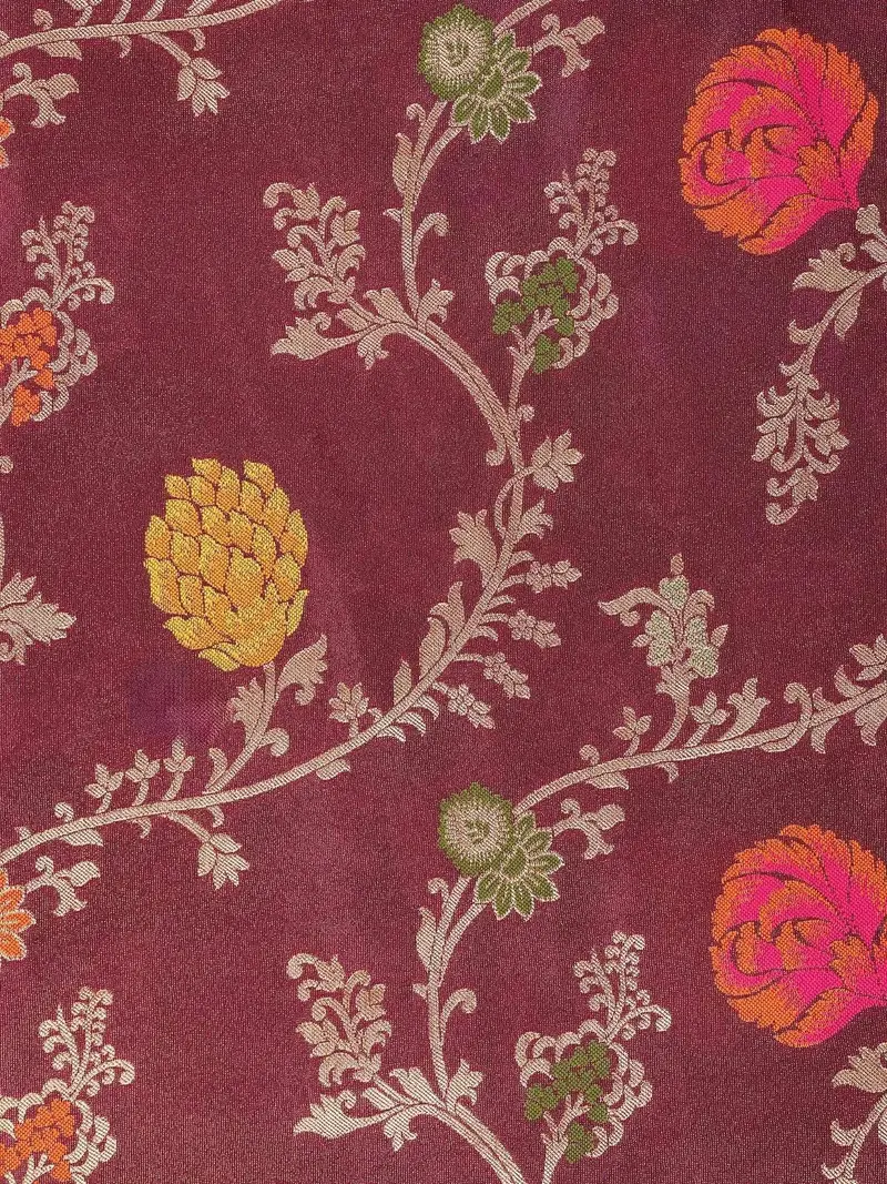 Brown Banarasi Saree With Flower Design On The Body With Designed Border 2