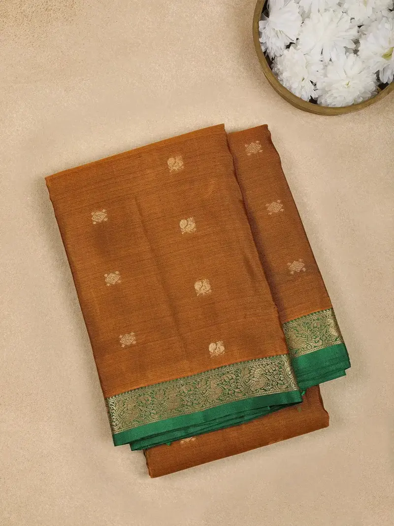 Brown Buttas Woven Pure Kanchipuram Silk Saree 1